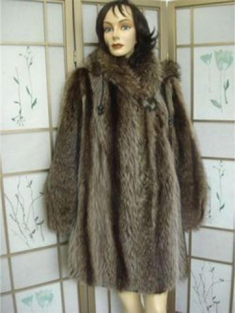 MINT HOODED RACCOON FUR COAT WOMEN SZ 6-8
